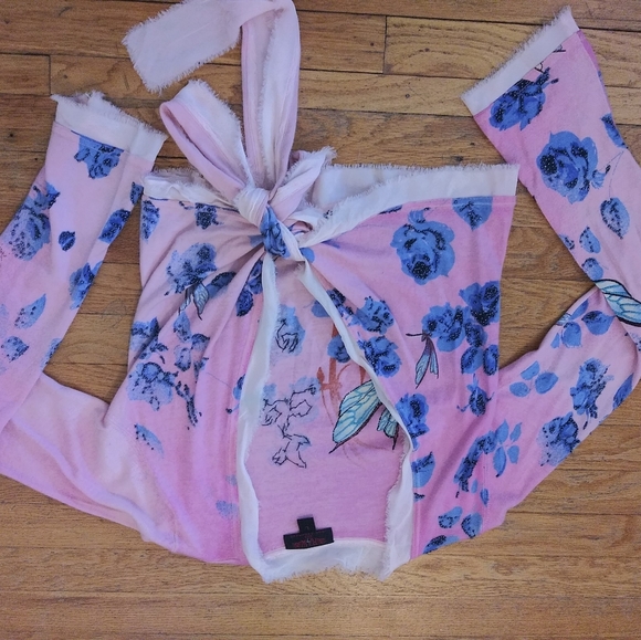 Sweater - Picture 7 of 8